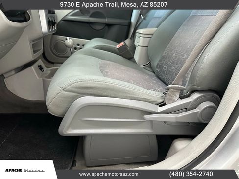 Used 2008 Chrysler PT Cruiser image 17