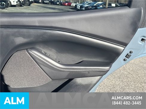 Used 2024 Ford Mustang Mach-E Select image 21