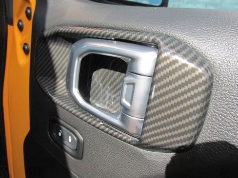 Used 2021 Jeep Wrangler Unlimited Rubicon 4xe w/ Steel Bumper Group image 79