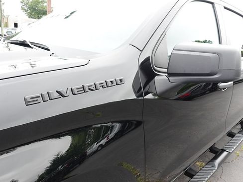 Used 2024 Chevrolet Silverado 1500 Custom AWD/4WD image 7