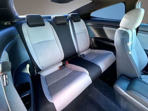 Used 2018 Honda Civic EX-T image 24