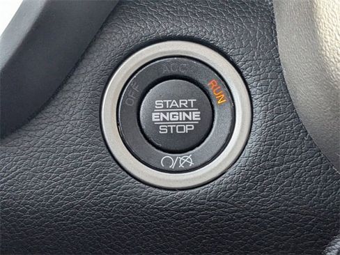 Used 2024 RAM 2500 Laramie w/ Safety Group image 8