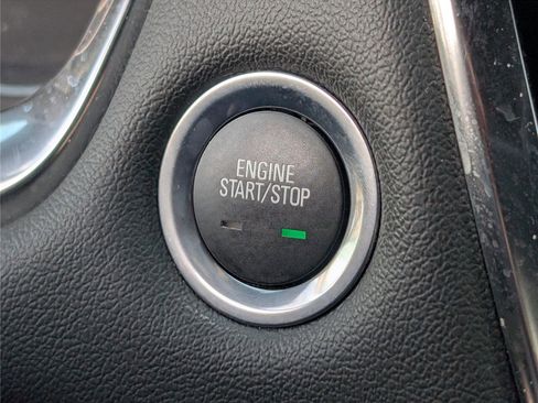 Used 2023 Chevrolet Traverse RS w/ LPO, Cargo Package image 27