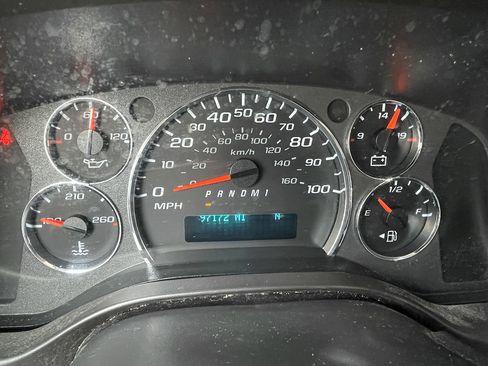 Used 2021 Chevrolet Express 2500 w/ Driver Convenience Package image 24