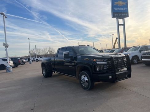 Used 2022 Chevrolet Silverado 3500 High Country w/ Safety Package II image 6