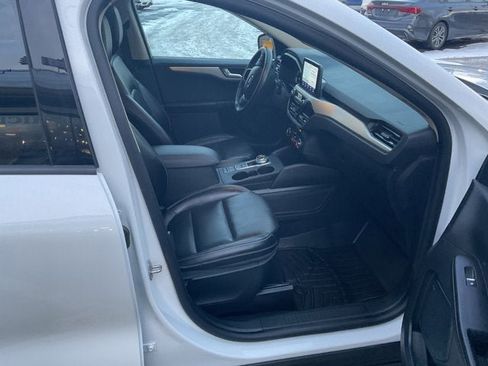 Used 2020 Ford Escape SEL image 26