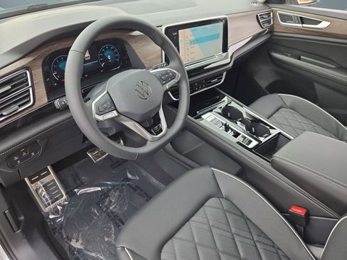 New 2026 Volkswagen Atlas SEL Premium R-Line image 4