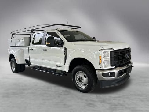 Used 2025 Ford F350 XL w/ XL Chrome Package AWD/4WD image 2