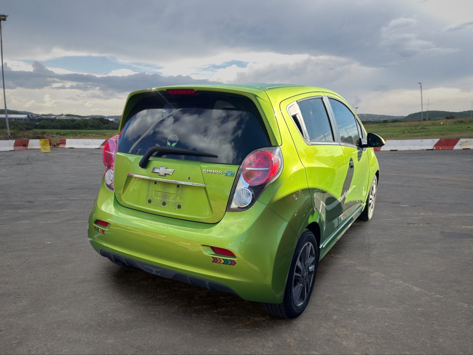 Used 2015 Chevrolet Spark LT FWD image 3