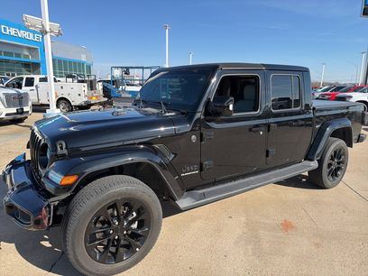 Used 2023 Jeep Gladiator Overland