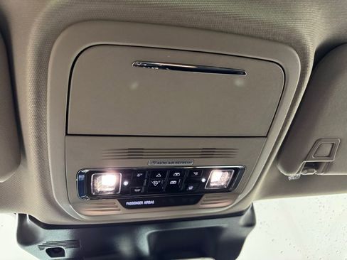 New 2026 Lincoln Corsair Premiere image 47