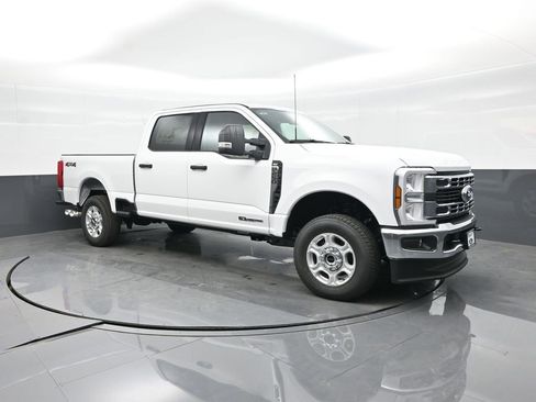 New 2026 Ford F250 XLT image 10