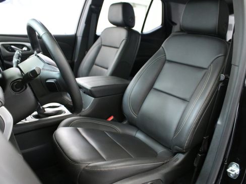 Used 2023 Chevrolet Traverse LT w/ LPO, Floor Liner Package AWD/4WD image 24