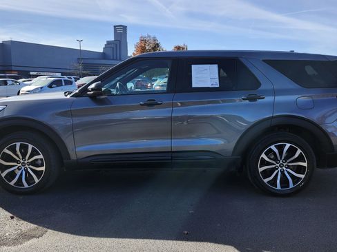 Used 2021 Ford Explorer ST w/ Equipment Group 401A image 15