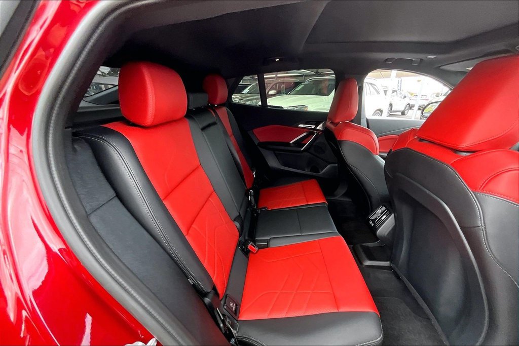 Used 2025 BMW X2 M35i AWD/4WD image 36