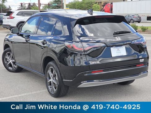 Certified 2024 Honda HR-V EX-L image 17