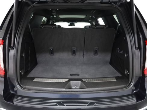 Used 2023 GMC Yukon Denali image 30