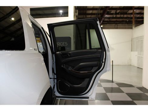 Used 2016 GMC Yukon SLT w/ Open Road Package image 26