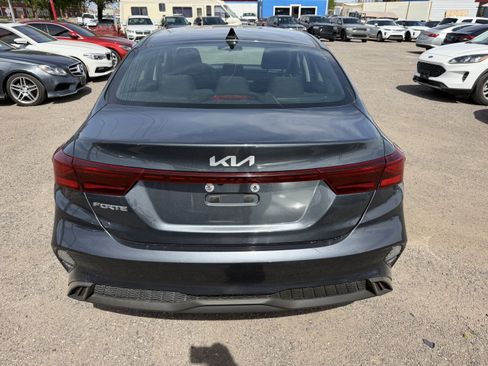 Used 2023 Kia Forte LXS image 6