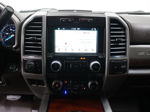 Used 2019 Ford F250 King Ranch w/ Chrome Package AWD/4WD image 19