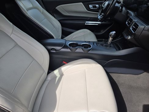 Used 2024 Ford Mustang Premium RWD image 10