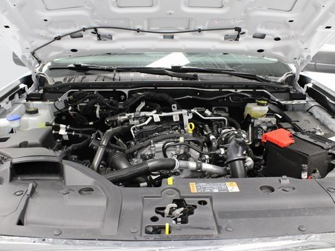 Certified 2025 Ford Ranger XLT w/ Equipment Group 301A High image 18