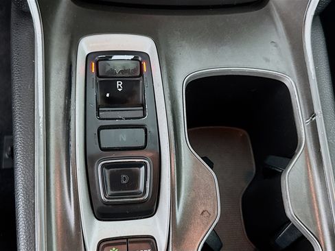 Used 2019 Honda Accord EX image 18