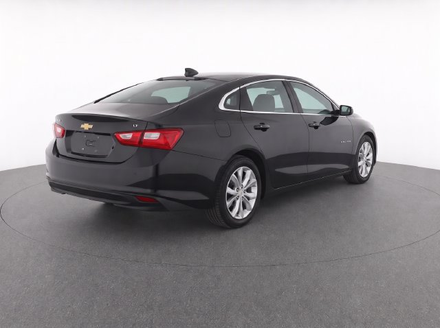 Used 2023 Chevrolet Malibu LT FWD image 5