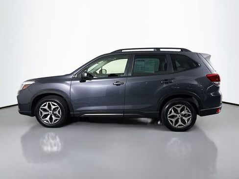 Used 2021 Subaru Forester Premium w/ Popular Package #1 AWD/4WD image 5