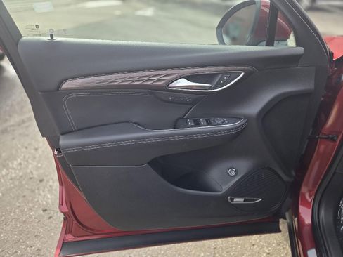 Certified 2023 Buick Envision Avenir image 31