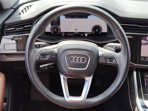 Used 2019 Audi Q8 Prestige w/ Adaptive Chassis Package AWD/4WD image 19