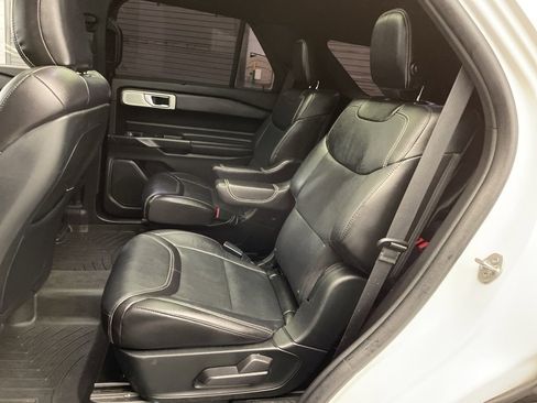 Used 2020 Ford Explorer ST w/ ST Street Pack image 24