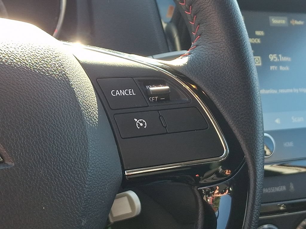 Used 2025 Mitsubishi Outlander Sport LE AWD/4WD image 22
