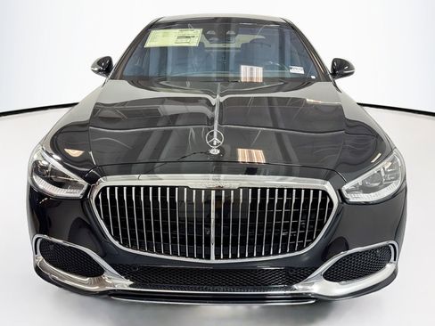 New 2026 Mercedes-Benz Maybach S 580 4MATIC image 2