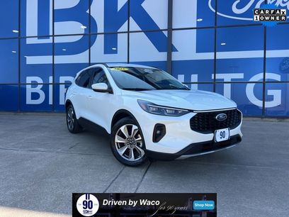 Used 2025 Ford Escape Platinum w/ Class II Trailer Tow Package