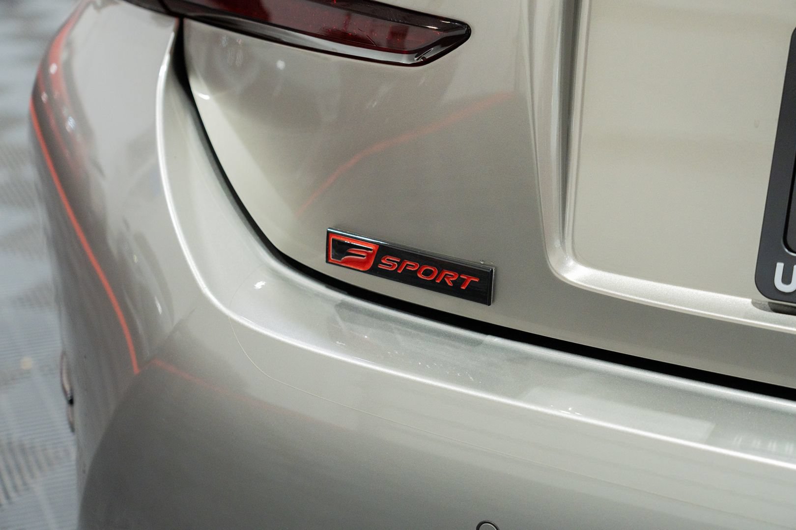 Used 2017 Lexus RC 350 F Sport RWD image 8