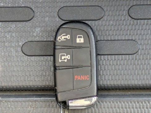 Used 2023 RAM ProMaster 2500 FWD image 29