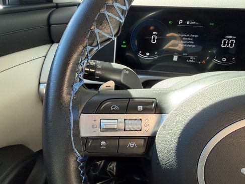 Used 2025 Hyundai Tucson Blue image 29