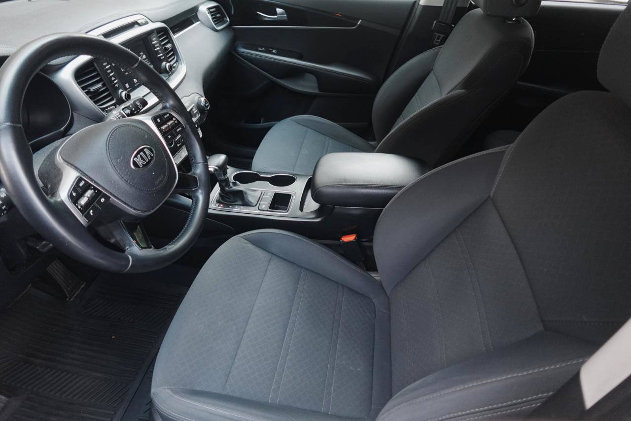 Used 2019 Kia Sorento FWD w/ LX Convenience Package image 14