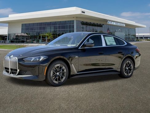 New 2026 BMW i4 eDrive40 RWD image 5