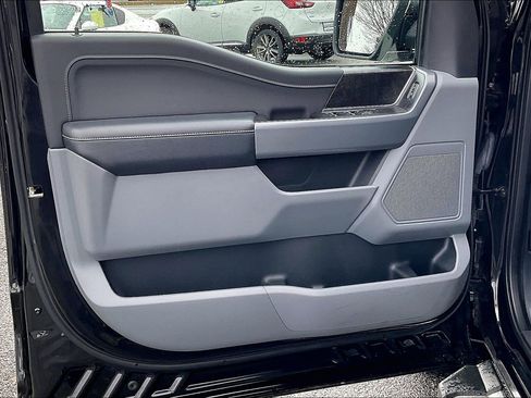 Used 2022 Ford F150 XLT w/ Equipment Group 302A High image 21