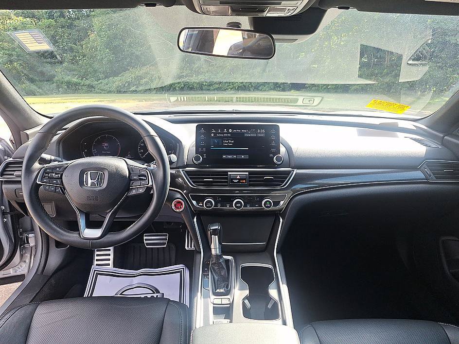 Used 2019 Honda Accord Sport image 19
