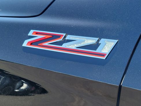 Used 2023 Chevrolet Tahoe Z71 AWD/4WD image 33