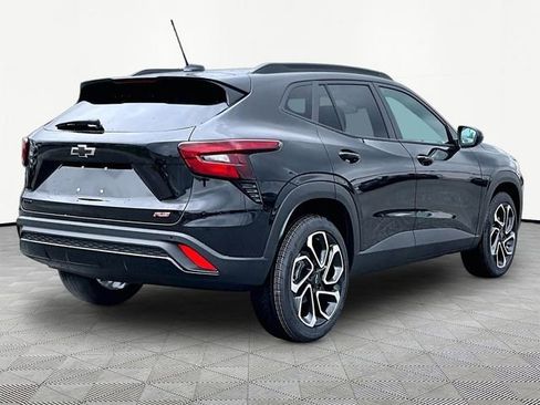 New 2026 Chevrolet Trax RS w/ Driver Confidence Package FWD image 6