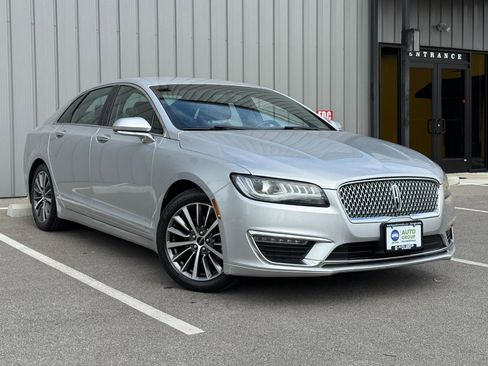 Used 2018 Lincoln MKZ Premiere FWD image 3