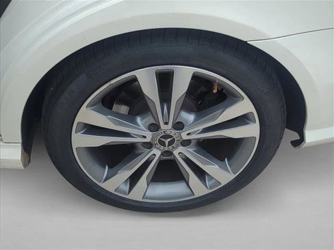 Used 2011 Mercedes-Benz E 350 E 350 Luxury image 22