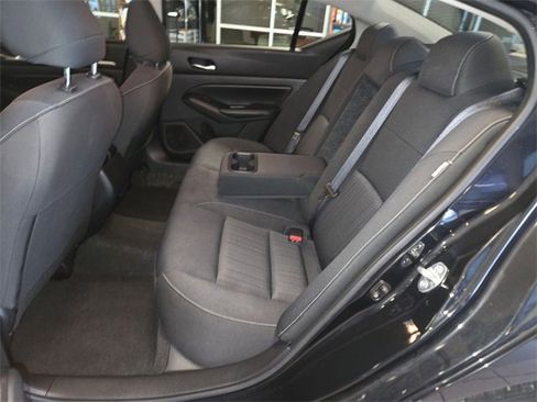 Used 2022 Nissan Altima 2.5 SV image 21