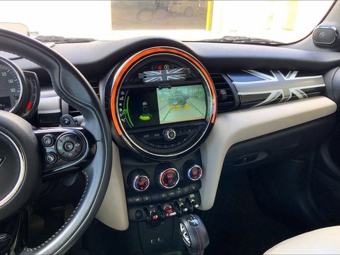Used 2019 MINI Cooper S FWD image 4