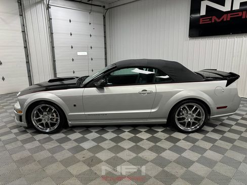 Used 2007 Ford Mustang GT Premium image 4