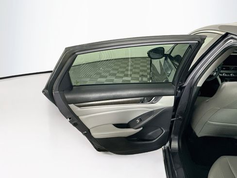 Used 2020 Honda Accord EX-L image 26